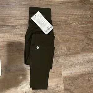 lululemon athletica Green Leggings Comfortable Fit